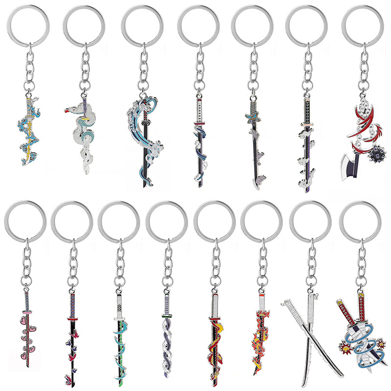 Cosplay Prop Dagger - 15 Estilos de Llaveros de Anime