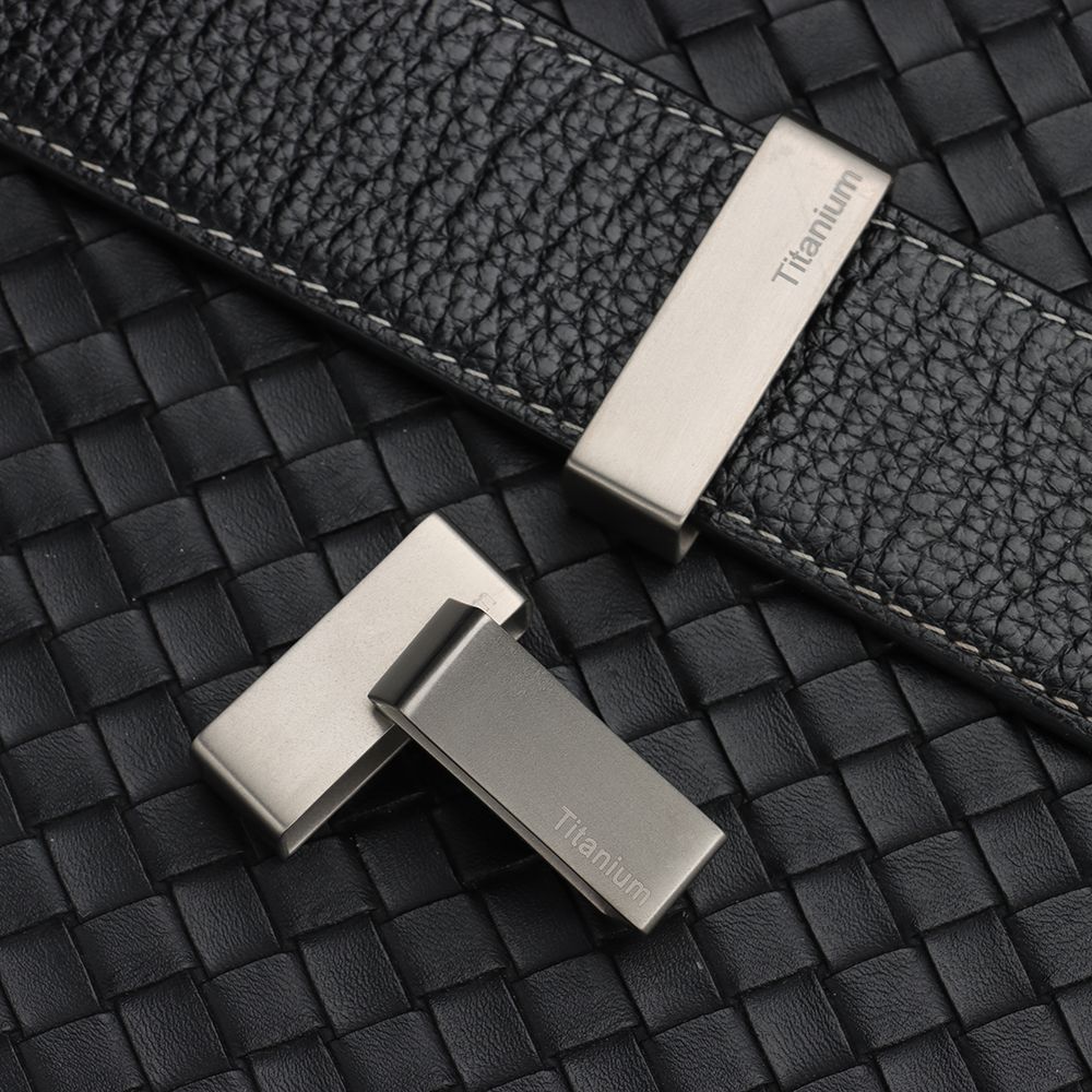 Hebilla de titanio en forma de - D Ring Strap reseña y precio